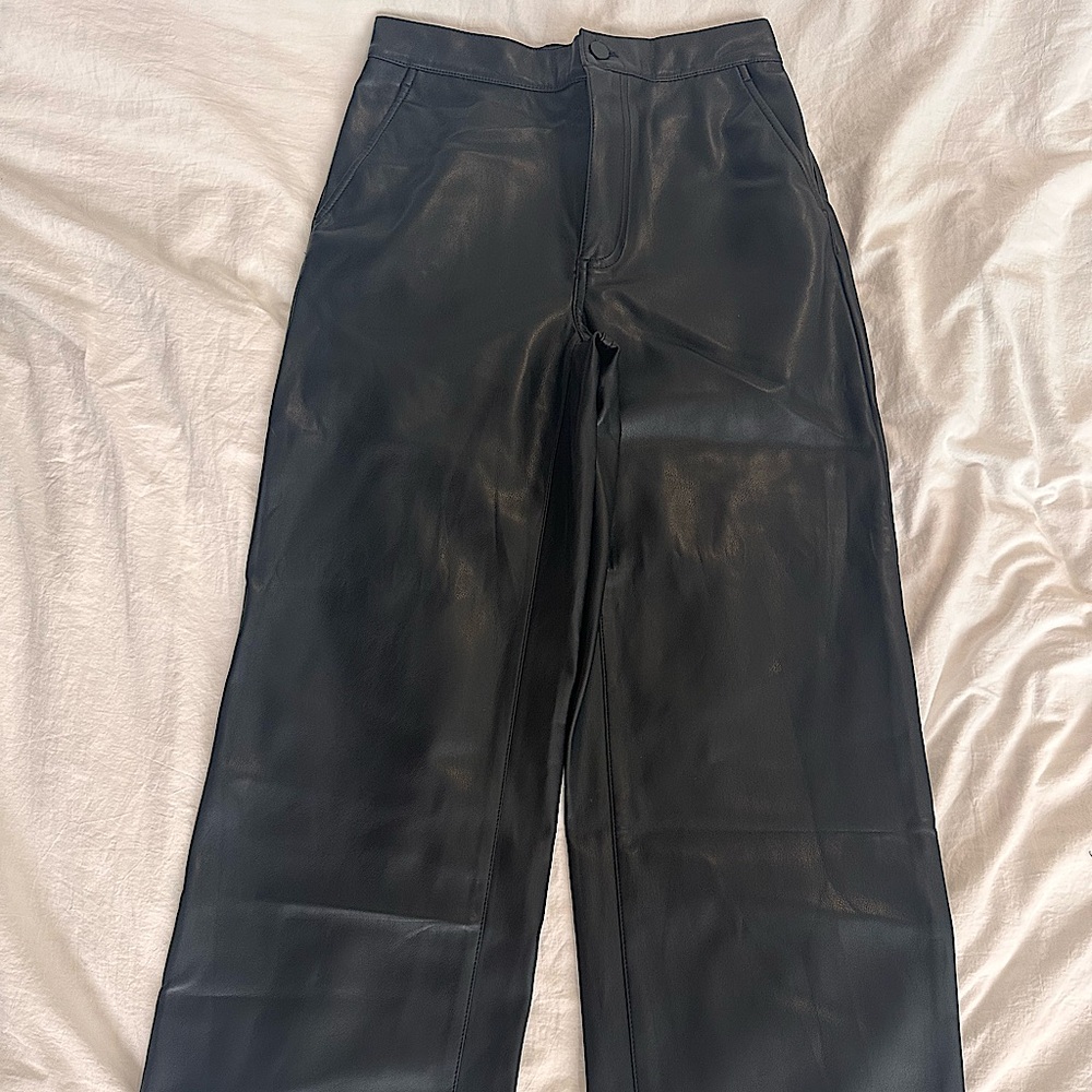 Oak + Fort Cropped Faux Leather Pants Size S